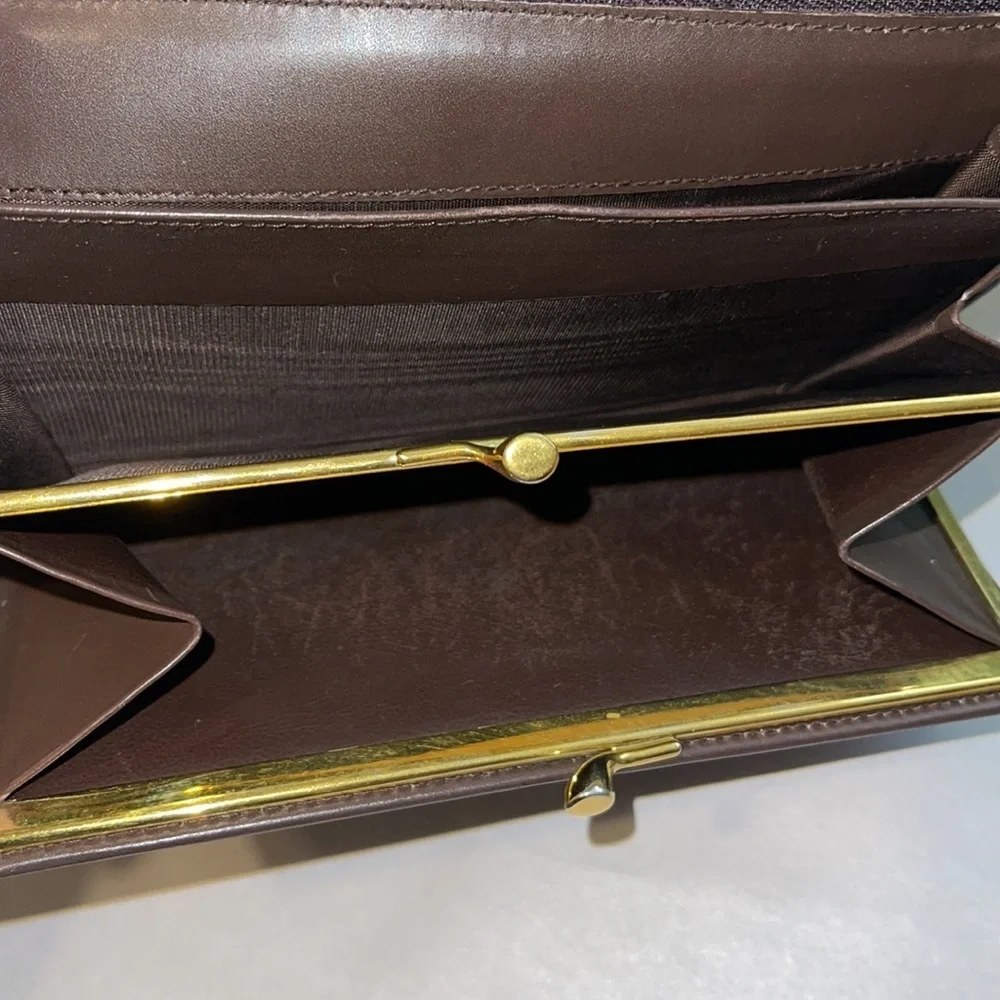 Authentic Vintage Gucci Long Wallet